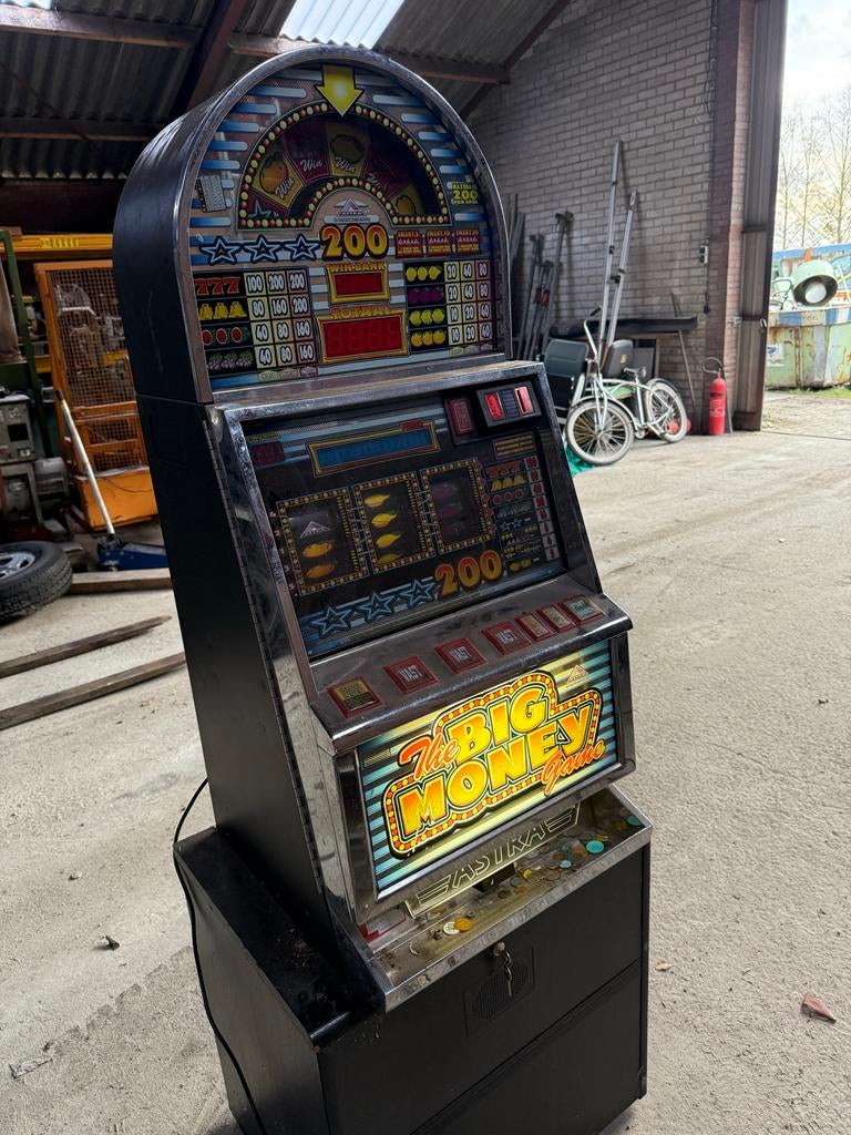 Defecte Gokkast - Big Money - Euro's, Met sleutels, O, O, Ophalen of Verzenden