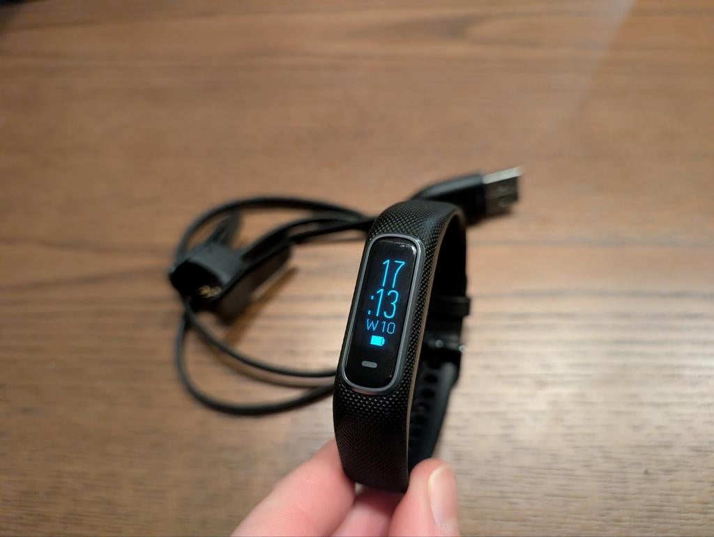 Garmin Vivosmart 4 - Activity Tracker, Ophalen of Verzenden, Zo goed als nieuw, Garmin