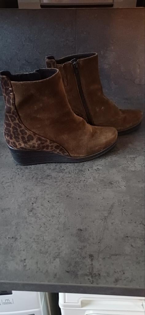 Laarsjes maat 6.5 H (Hartjes), Ophalen of Verzenden, Zo goed als nieuw, Zwart