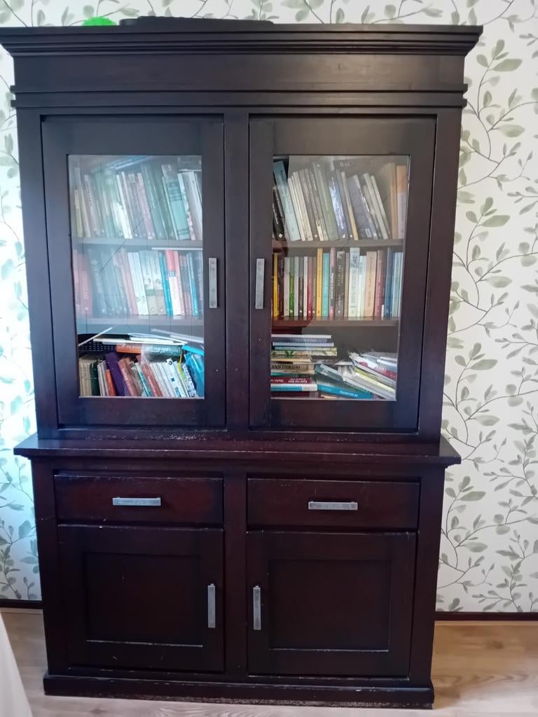 Buffet kast, Ophalen