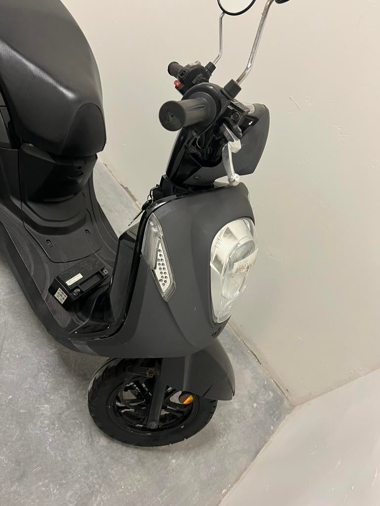 Sym mio 2019 blok onderdelen frame 45km, Ophalen, Zo goed als nieuw, Benzine, Mio