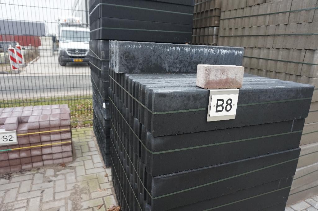 Opsluitbanden 10x20 Zwart B8, Ophalen, Overige typen, Nieuw, 10 m² of meer