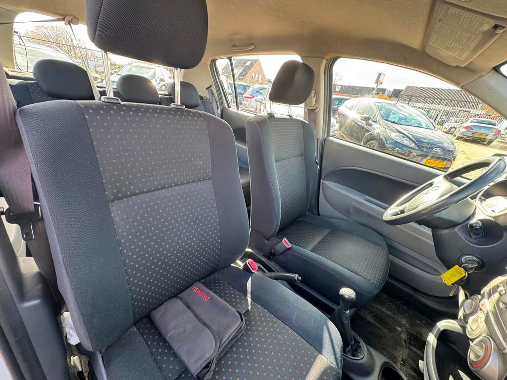 Daihatsu Sirion 2 1.0-12V GT-LINE NIEUWE APK NAP EL RAMEN, Auto's, Daihatsu, Voorwielaandrijving, Gebruikt, Bedrijf, Handgeschakeld
