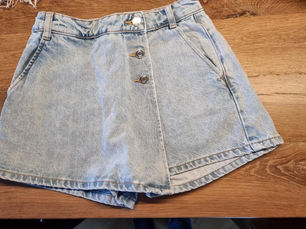 KORTE JEANS BROEKrok, Broek, Meisje, Ophalen of Verzenden, Zo goed als nieuw