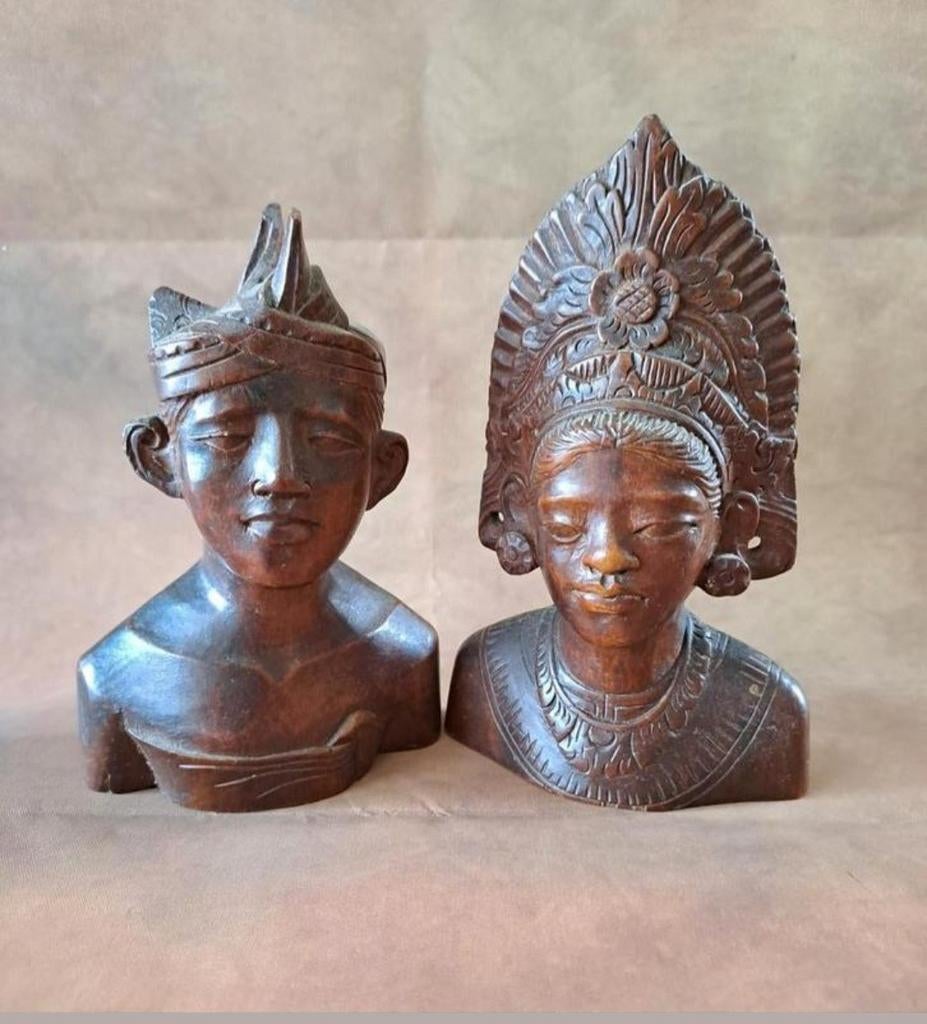 Balinees paar, Verzenden