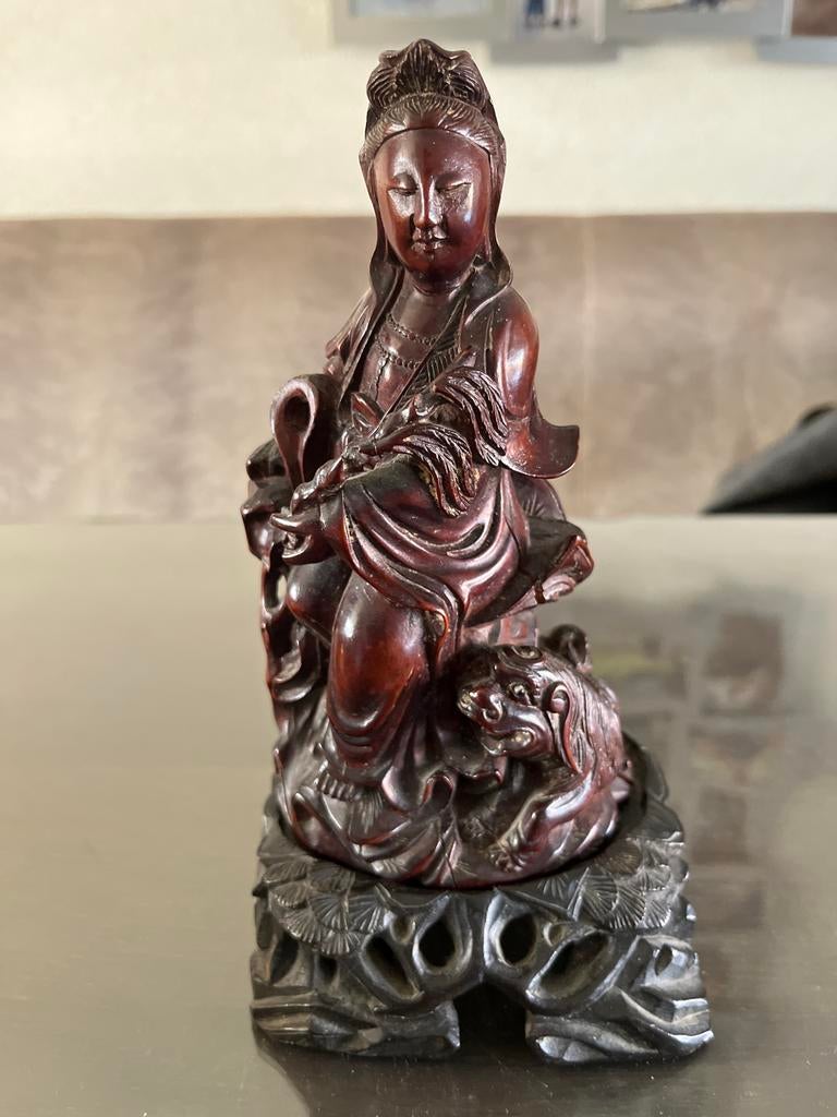 Oud Chinees houtsnijwerk de godin van mededogen en genade., Antiek en Kunst, Ophalen of Verzenden
