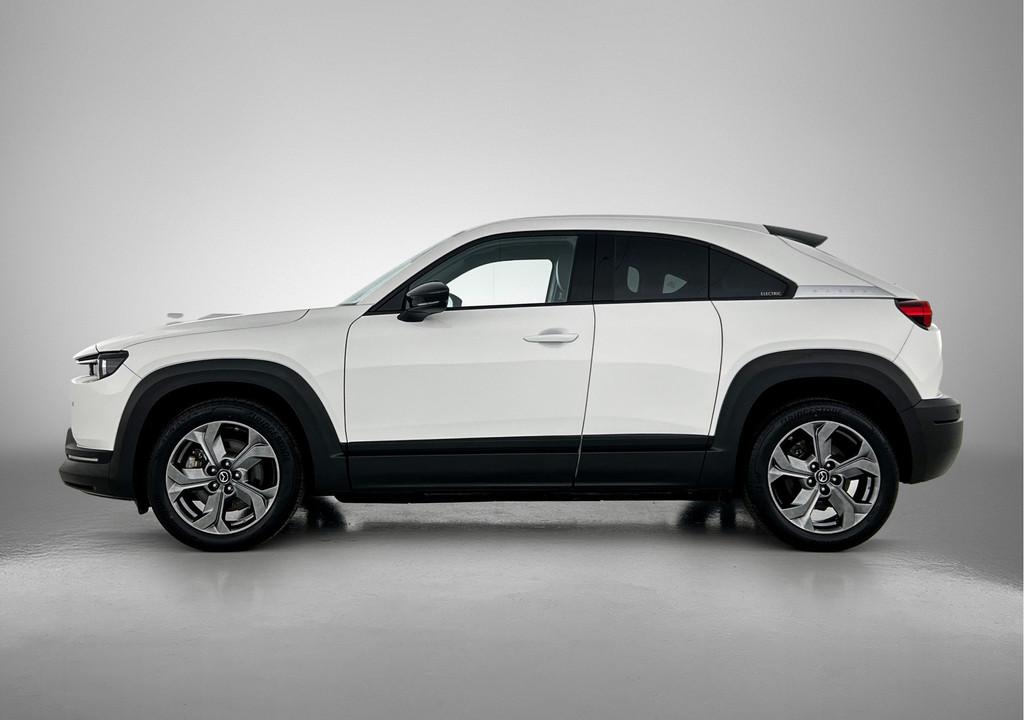 Mazda MX-30 e-SkyActiv 145 First Edition 36 kWh Navigatie |, Gebruikt, Zwart, 35 kWh, Leder en Stof