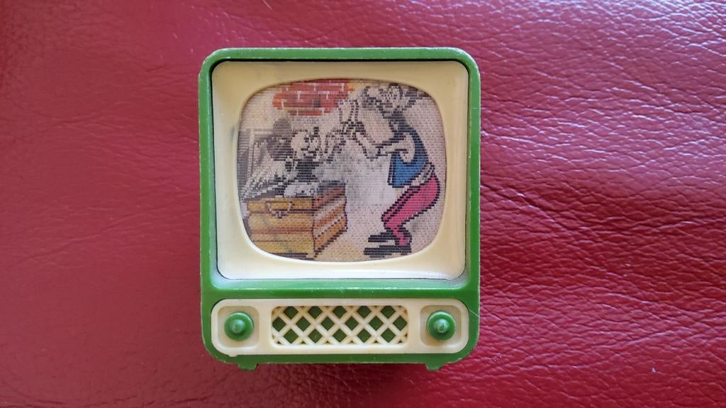 Vintage Vari Vue Wiebel TV Puntenslijper Goofy Mickey Moose., Ophalen of Verzenden, Gebruikt