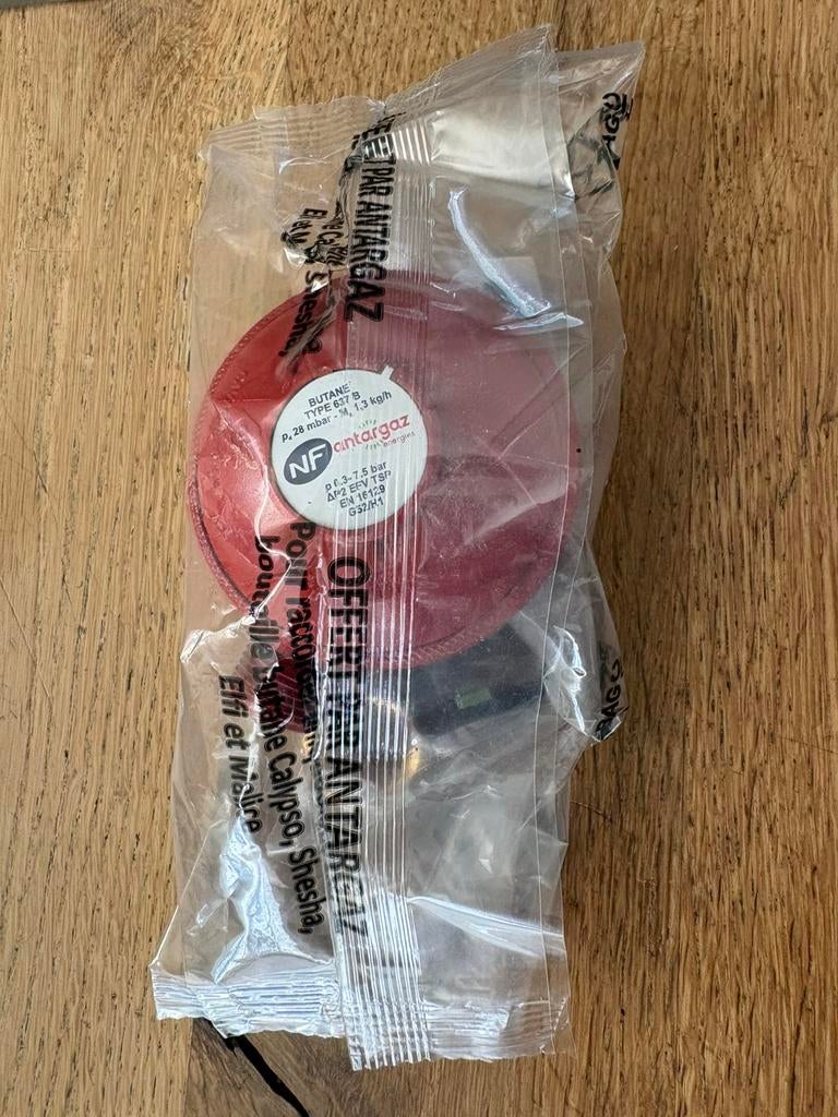 Nieuwe butan drukregelaar gasdrukregelaar clip on antargaz, Caravans en Kamperen, Ophalen of Verzenden, Nieuw