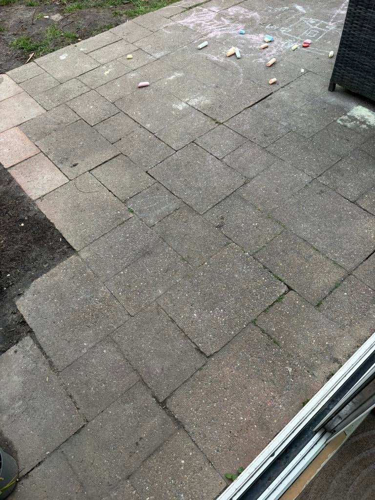 Gratis tuin tegels, Ophalen, Zo goed als nieuw, Beton, Terrastegels