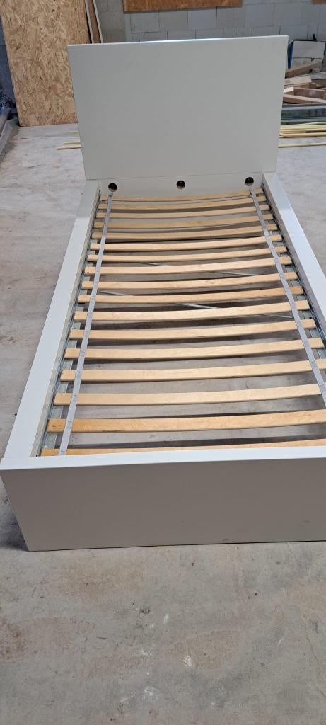 Bed, Ophalen, Gebruikt, 90 cm, Eenpersoons