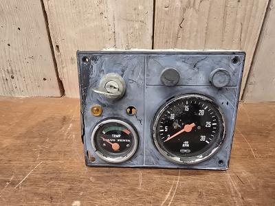 Dashboard Volvo penta, Niet ingevuld, Gebruikt, Niet ingevuld, Niet ingevuld