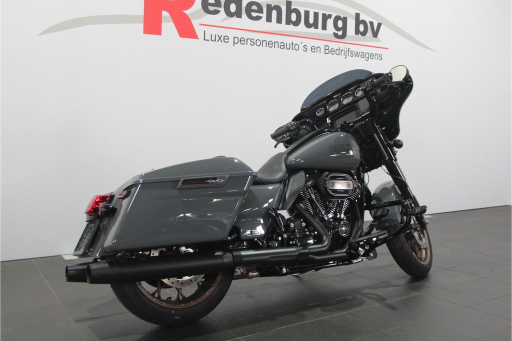 Harley-Davidson 117 FLHXST Street Glide Special ST - foto 2
