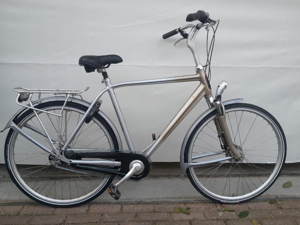 28 inch Batavus Monaco met 8 versnellingen en vering., Ophalen, Versnellingen, Batavus, Zo goed als nieuw