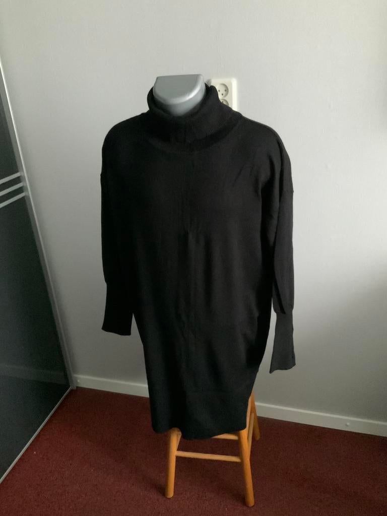 Zwarte lange coltrui van het merk Tramontana. 40/42, Ophalen of Verzenden, Zo goed als nieuw, Maat 42/44 (L), Zwart