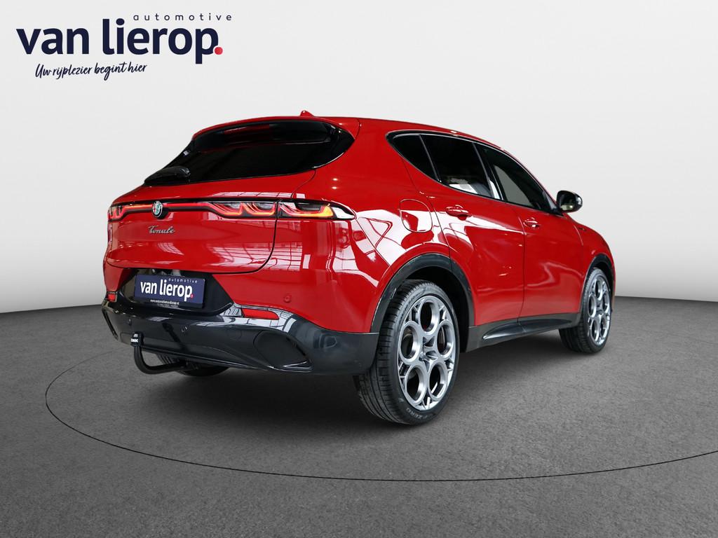 Alfa Romeo Tonale 1.5T Hybrid Edizione Speciale | TREKHAAK, Gebruikt, Zwart, 4 cilinders, Alcantara