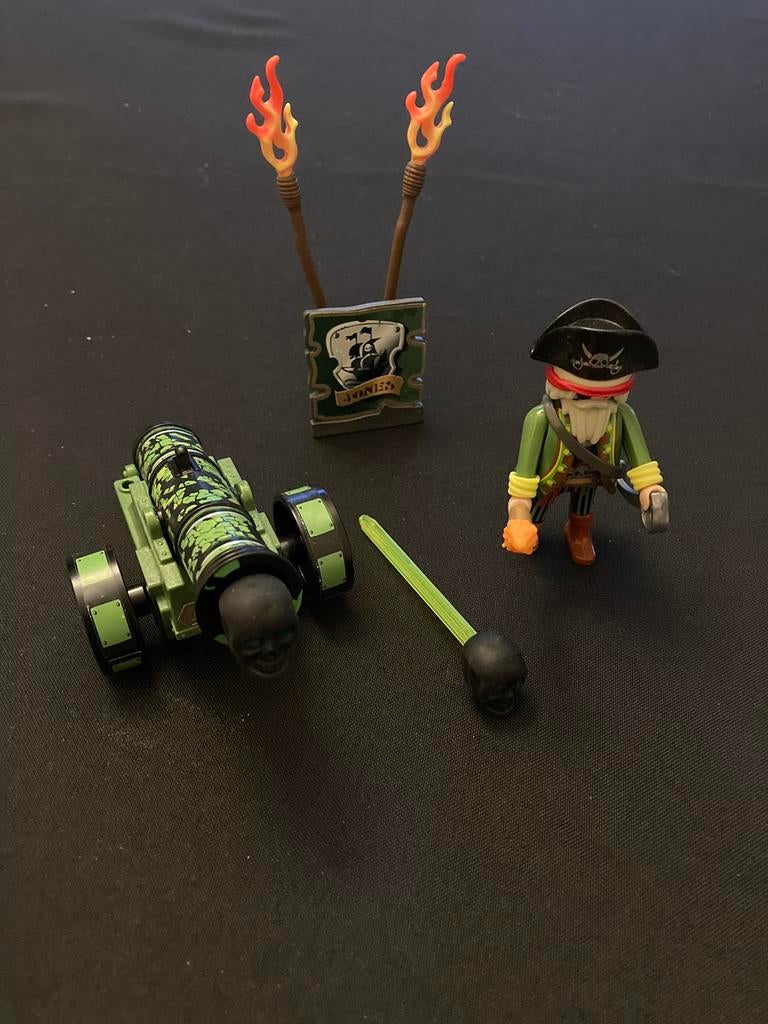 Playmobil piraten kapitein met groen kanon., Ophalen of Verzenden, Zo goed als nieuw