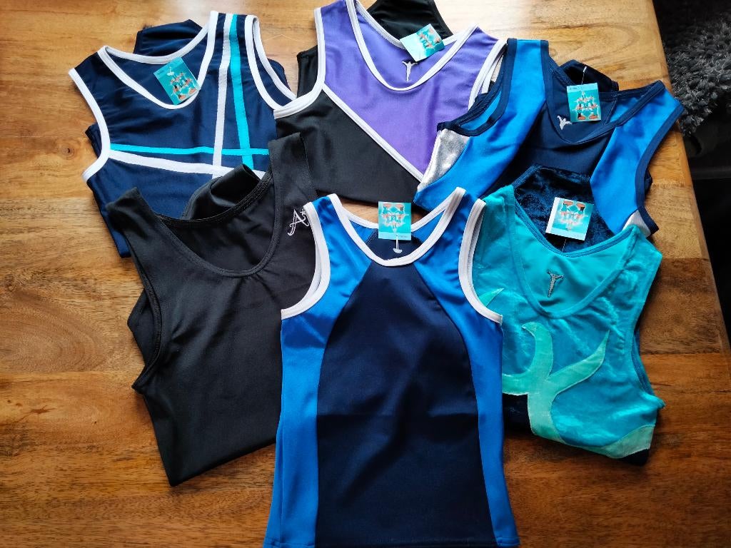 Turnpakjes voor jongens (1), Sport en Fitness, Turnen, Kindermaat 122 t/m 140, Ophalen of Verzenden, Turnpak(je)