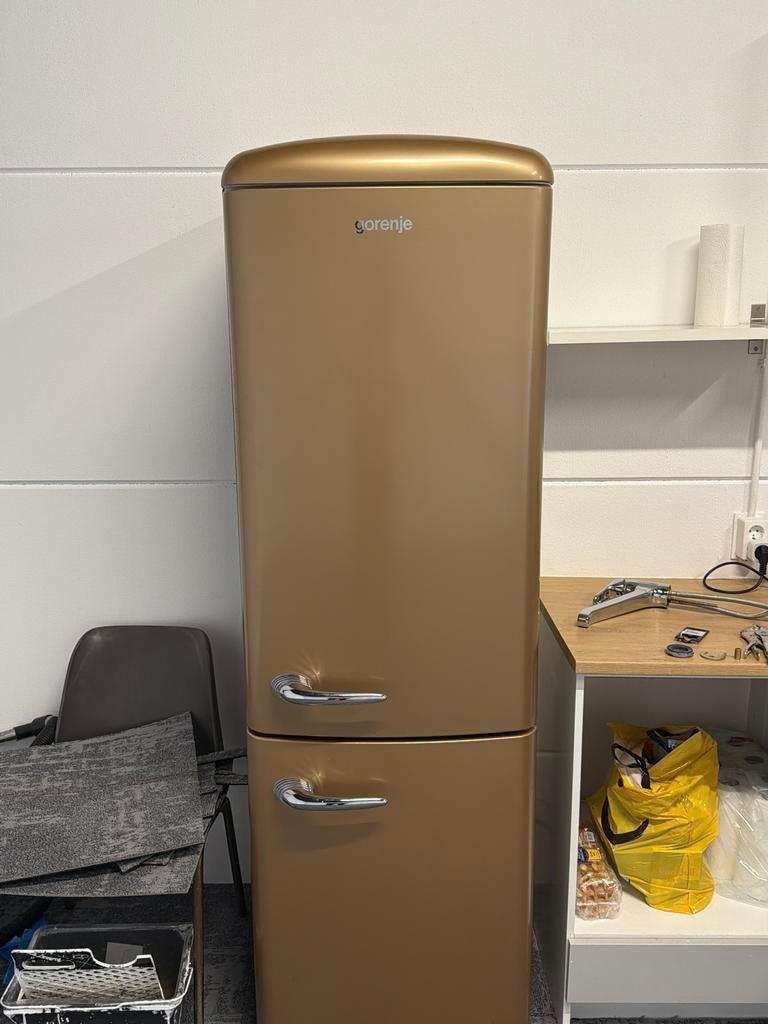 Gorenje koelkast - koelt niet goed, voor handige klusser, Witgoed en Apparatuur, Koelkasten en IJskasten, Ophalen, 200 liter of meer