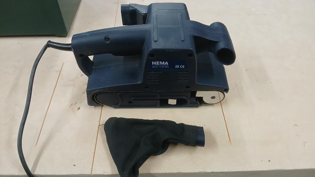 Bandschuurmachine in koffer, Ophalen of Verzenden, Gebruikt, 600 tot 1200 watt, Bandschuurmachine