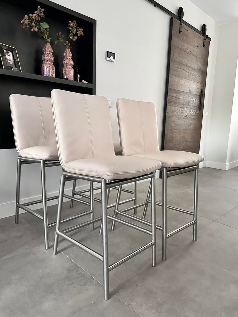 2 /4 crème lederen Henders & Hazel design barkruk rvs frame, Ophalen, 5 krukken of meer, Niet opgegeven, 60 tot 90 cm