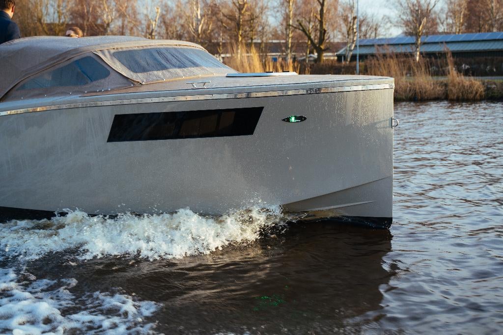 Lifestyle 818 Cabin - Unieke sloep met slaapcabine en toilet, Watersport en Boten, Sloepen, Ophalen, Binnenboordmotor, 6 meter of meer
