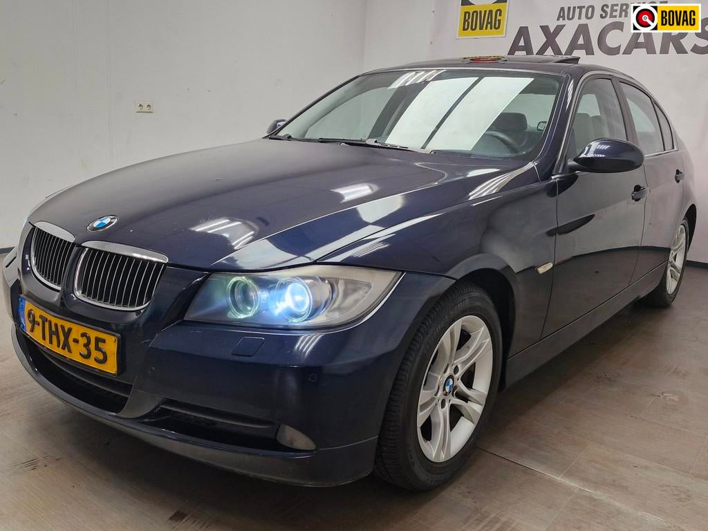 BMW 3-serie 325i AUTOMAAT ! NIEUWE APK ! RIJD PERFECT !, Auto's, BMW, Automaat, 745 kg, Gebruikt, 2996 cc