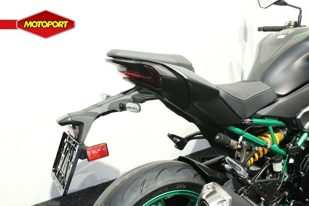Kawasaki Z900 SE - foto 2