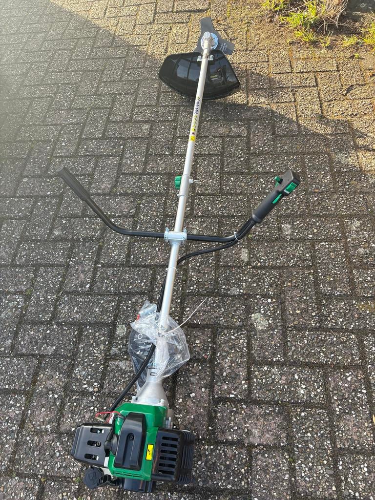 Nieuwe Benzine Bosmaaier - Krachtig en Compleet, Ophalen, Nieuw, 30 tot 50 cm, Benzine