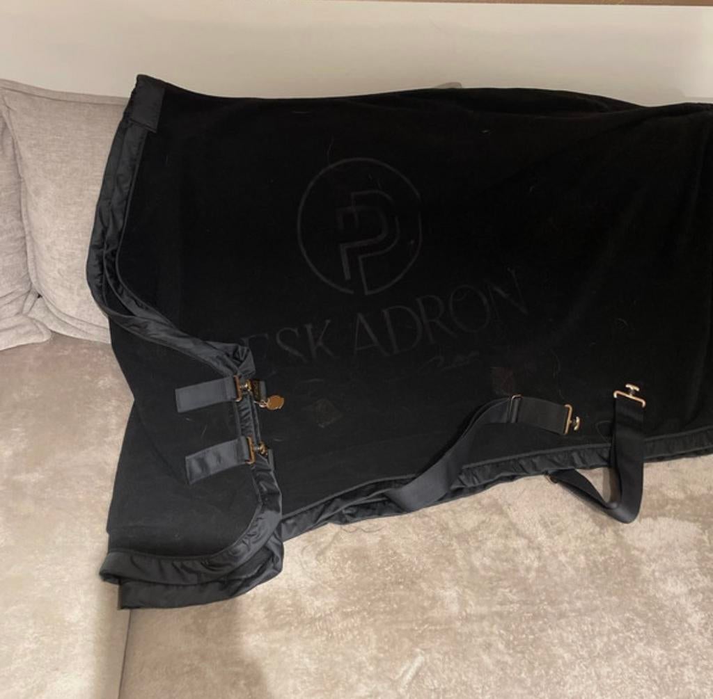 Eskadron platinum zweetdeken fleecedeken M 135/185, Dieren en Toebehoren, Paarden en Pony's | Dekens en Dekjes, Ophalen of Verzenden