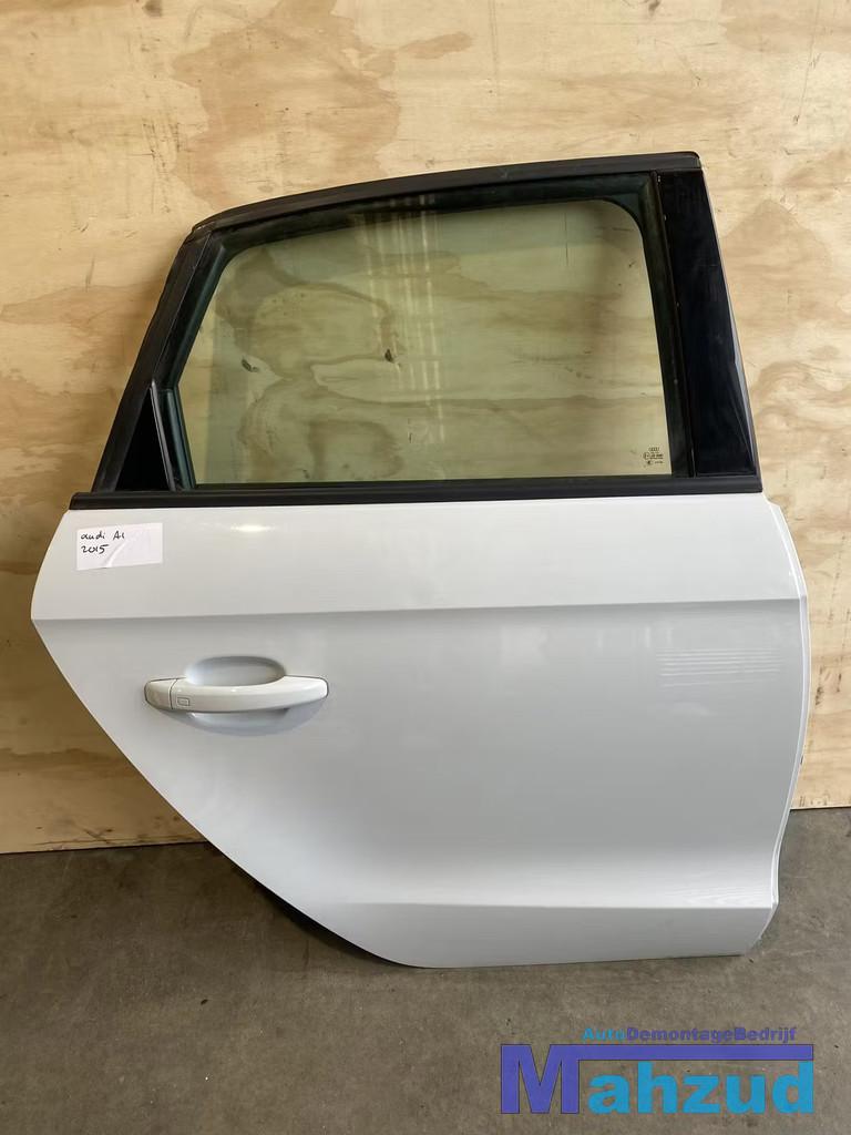 AUDI A1 sportback Wit Rechts achter deur portier 2010-2018, Auto-onderdelen, Carrosserie en Plaatwerk, Gebruikt, Deur, AUDI AG