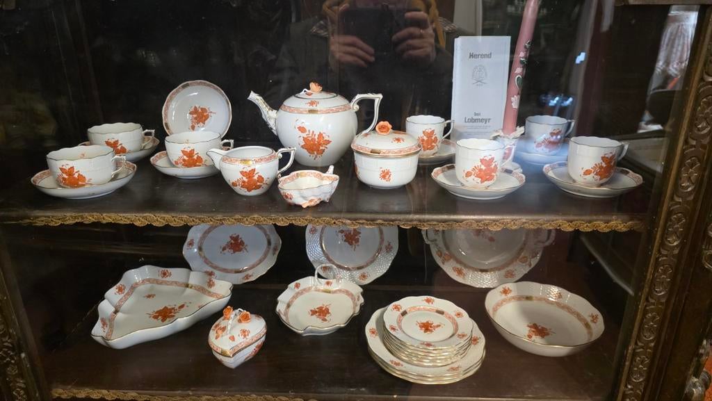 Herend porseleinen koffie/theeservies, oranje bloemmotief, Antiek en Kunst, Antiek | Porselein, Ophalen