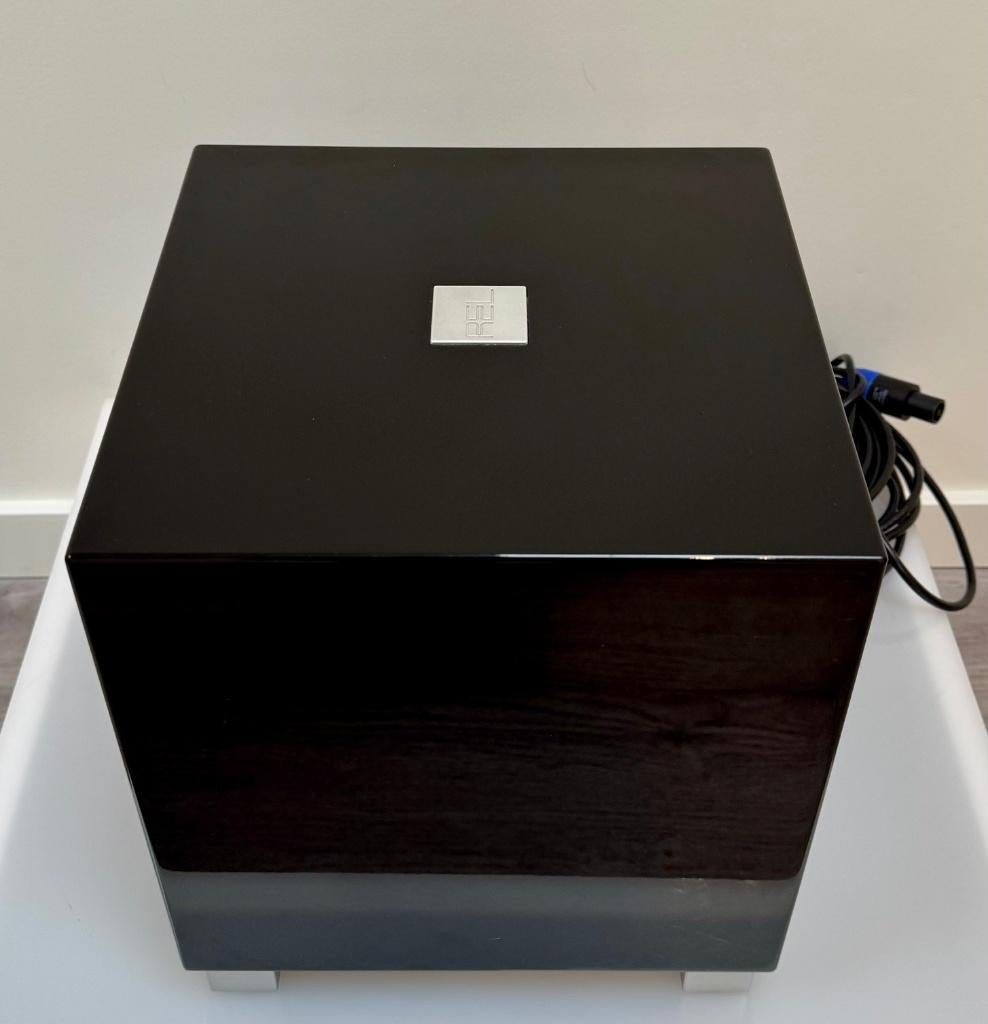 REL T5 - Subwoofer, Audio, Tv en Foto, Luidsprekers, Gebruikt, Subwoofer, 120 watt of meer, Overige merken, Ophalen of Verzenden