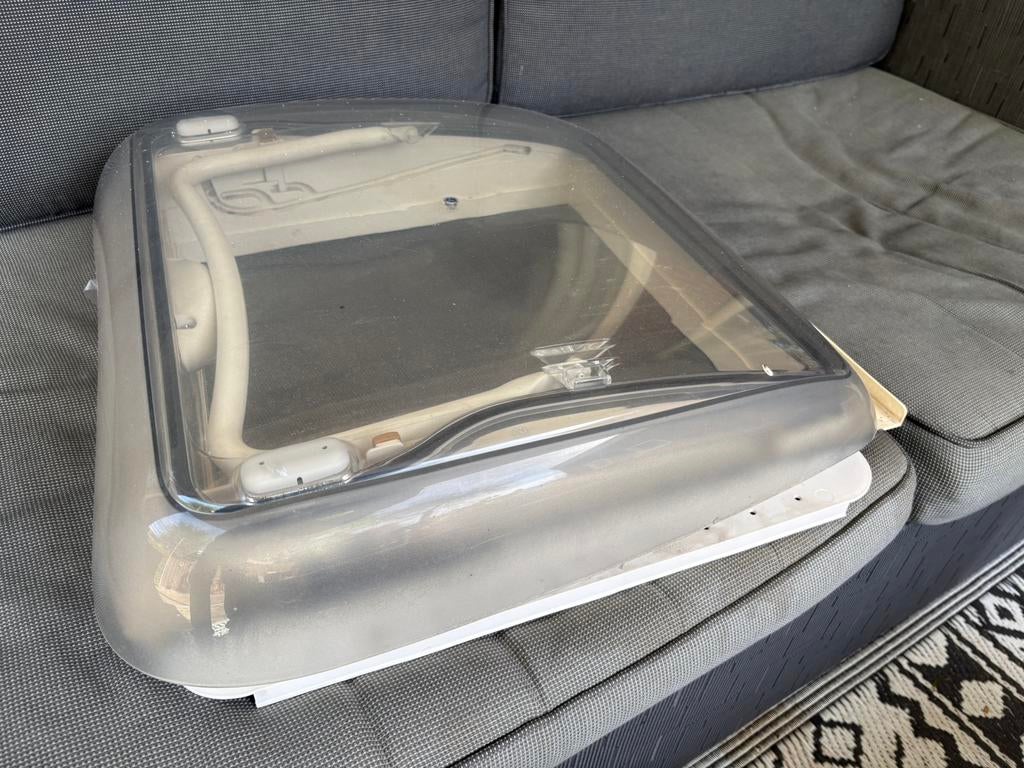 Dakluik 40 x 40, Ophalen, Zo goed als nieuw