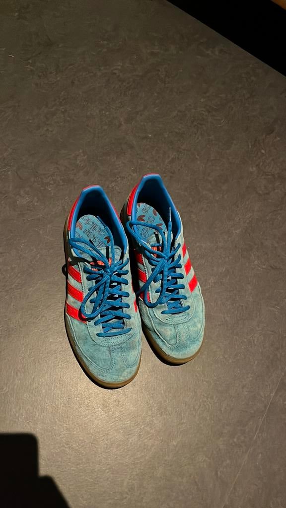 Adidas hympen, Kleding | Dames, Blauw, Ophalen of Verzenden, Sneakers of Gympen, Zo goed als nieuw