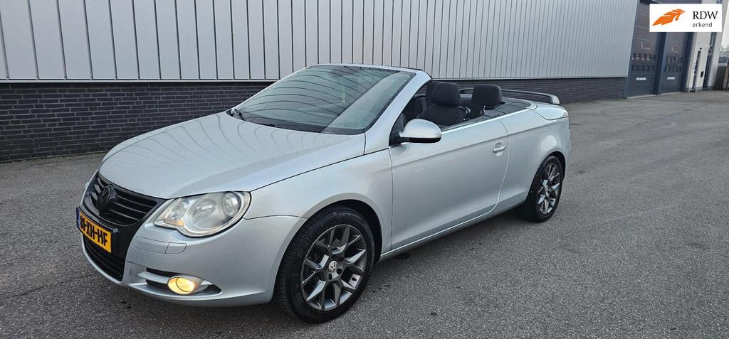 Volkswagen Eos 2.0-16v FSI, Gebruikt, 4 cilinders, 4 stoelen, Origineel Nederlands
