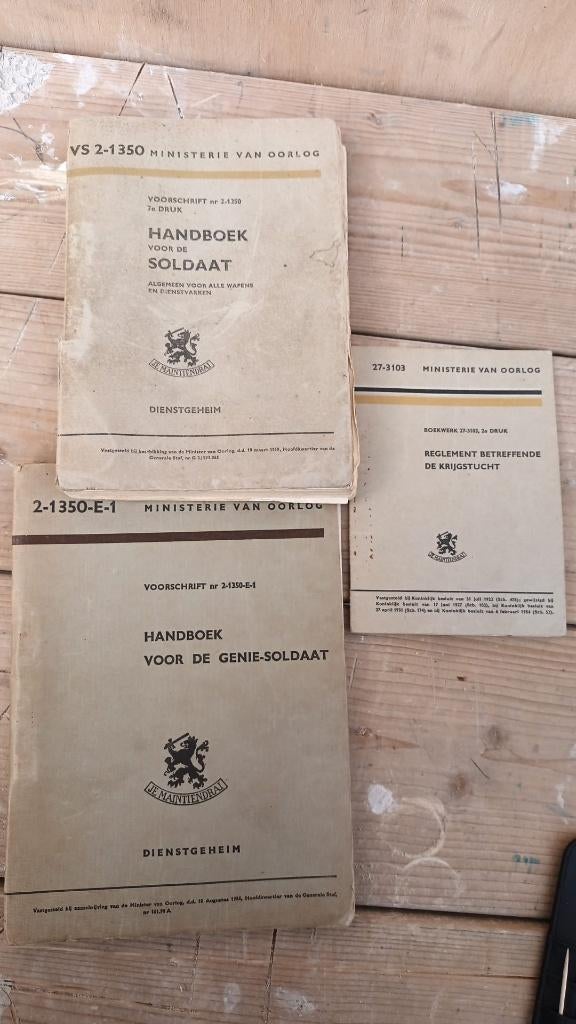 handboek voor soldaat+geniesoldaat, min. v oorlog, 1955/1959, Ministerie van Defensie, Landmacht, 1945 tot heden, Ophalen