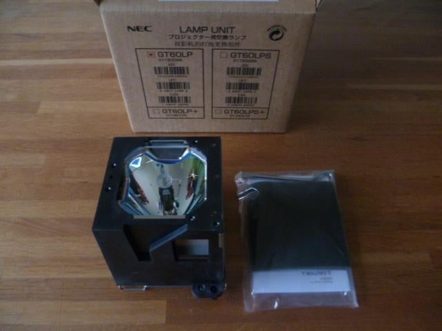 NEC beamerlamp GT60LP · Voor de GT5000 + GT6000, Audio, Tv en Foto, Beamer-accessoires, Ophalen of Verzenden, Zo goed als nieuw