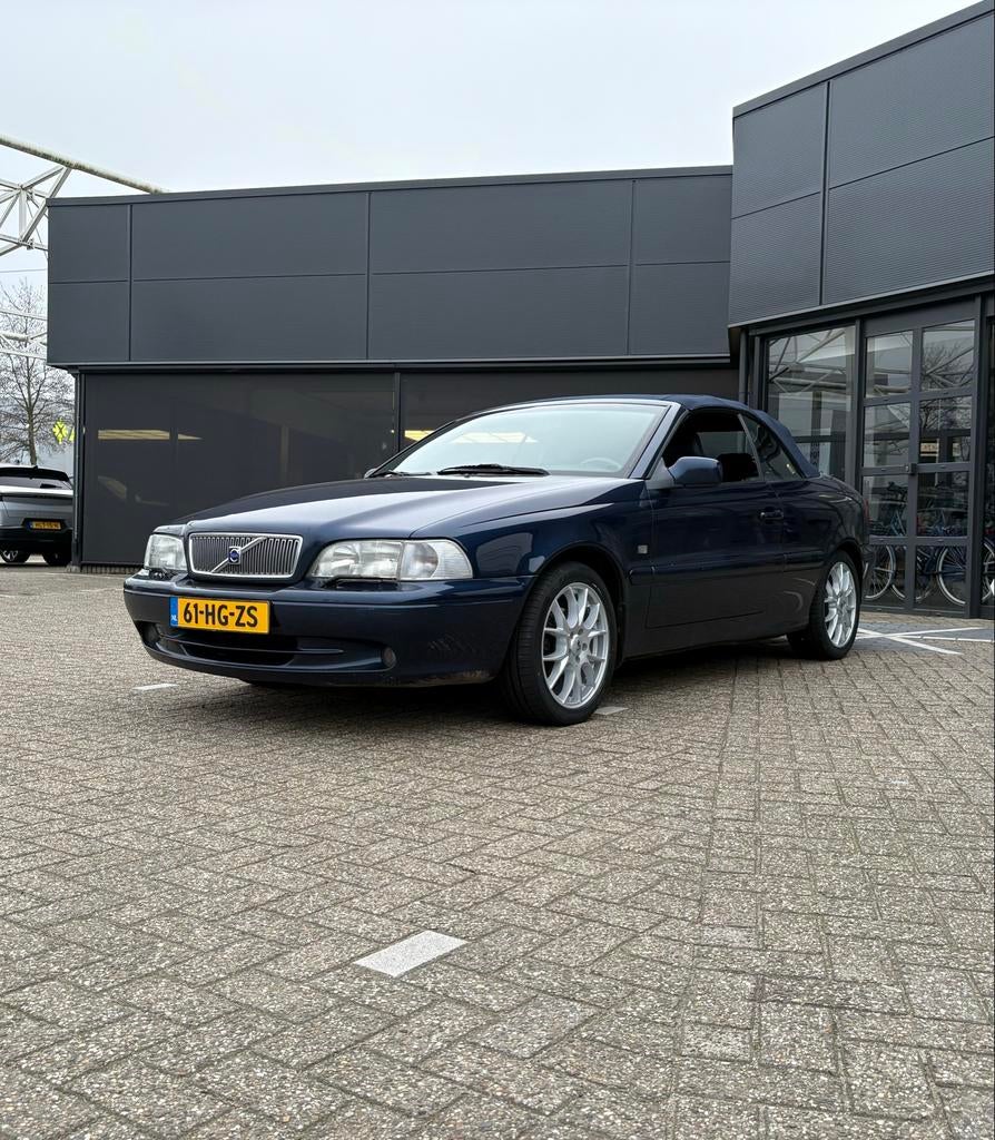 Volvo C70 2.4 T Cabrio | Handbak | Apk 02-2027 | !!, Voorwielaandrijving, Parkeersensor, C70, Cabriolet