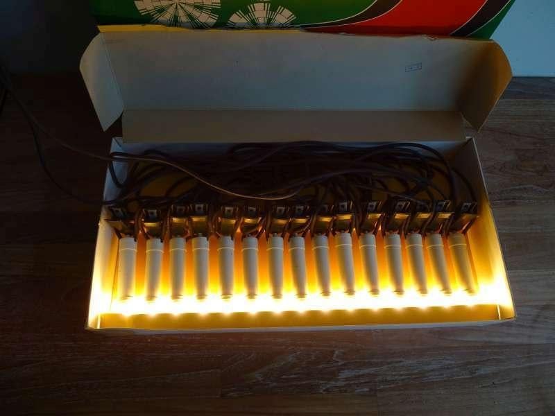 Oude kerstverlichting buitenverlichting 15 lampjes kerst, Ophalen of Verzenden, Zo goed als nieuw