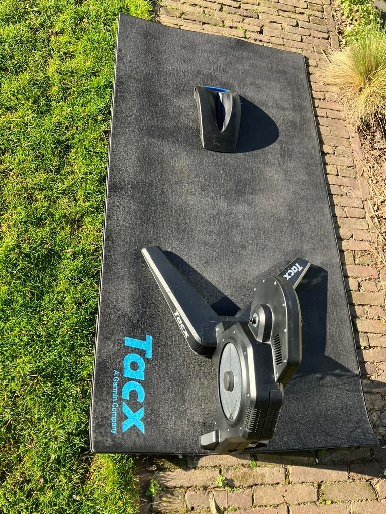Tacx flux 2900s mat voorwielsteun wifi versterker, Ophalen, Gebruikt, Overige typen