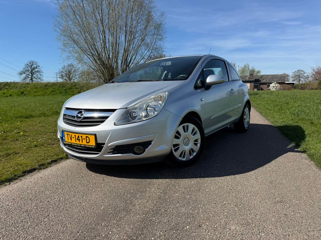 Opel Corsa 1.2 16V 3D WR 2007 Grijs bomvol nw apk!!!, Auto's, Opel, Bedrijf, Corsa, Benzine, C, Hatchback, Handgeschakeld, Geïmporteerd