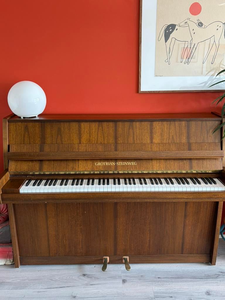 Grotrian-Steinweg hout piano te koop, Ophalen, Zo goed als nieuw, Bruin, Piano
