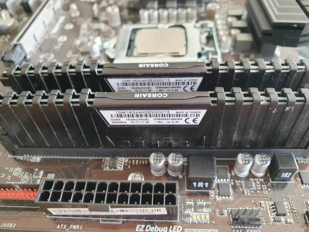 MSI Z370-Pro moederbord + i7-8700K + 16GB RAM combo, Computers en Software, Moederborden, Gebruikt, LGA 1151, DDR4, Ophalen of Verzenden