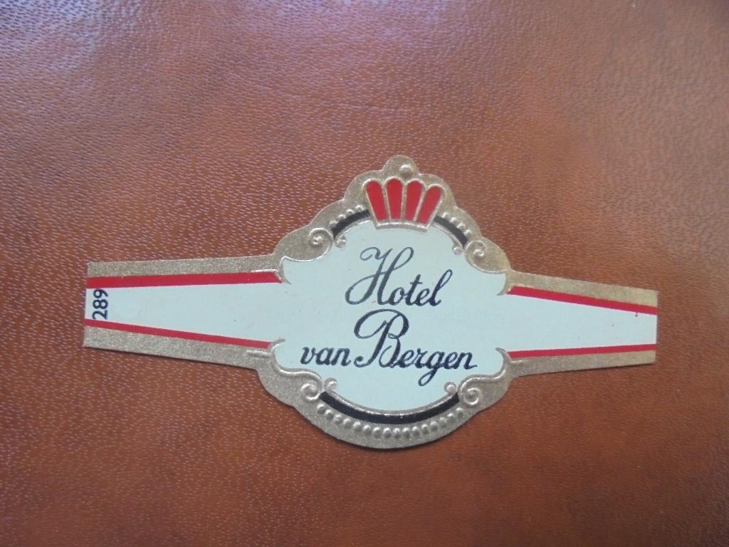 Oude sigarenband Hotel van Bergen, Ophalen of Verzenden, Zo goed als nieuw, Sigarenbandjes