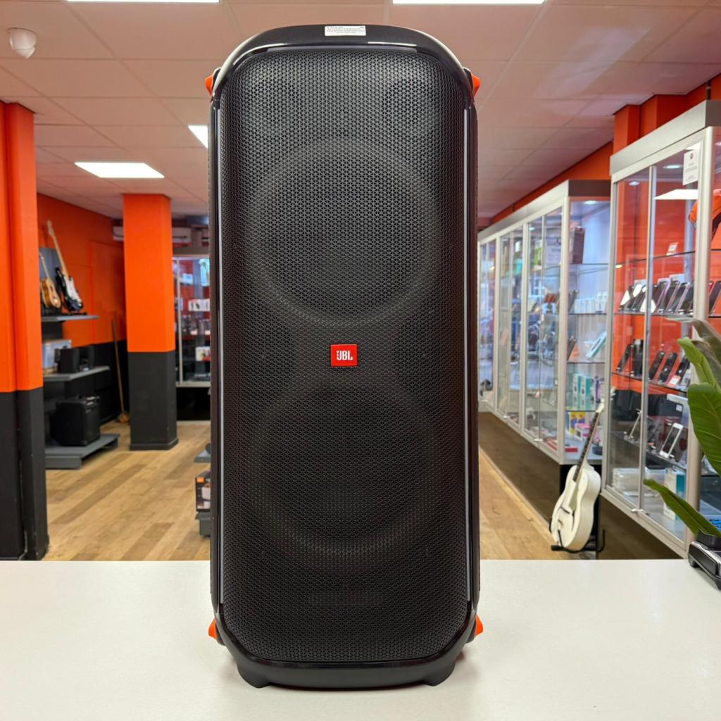 JBL PartyBox 710 Bluetooth Party Speaker 800W Nette Staat, JBL, Zo goed als nieuw, Support@jbl.com, 400 Atlantic Street
Stamford, CT 06901
USA