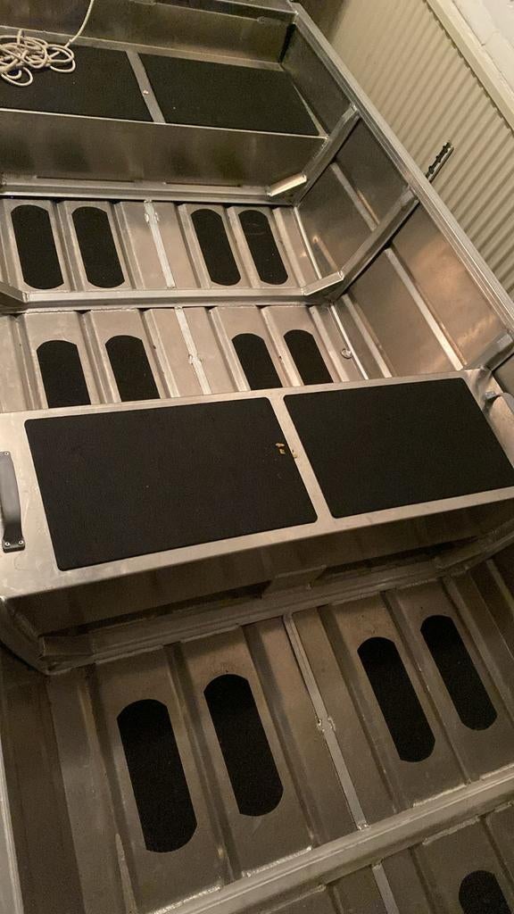 Aluminium boot platbodem J360 (2024) en Suzuki 5pk, Ophalen