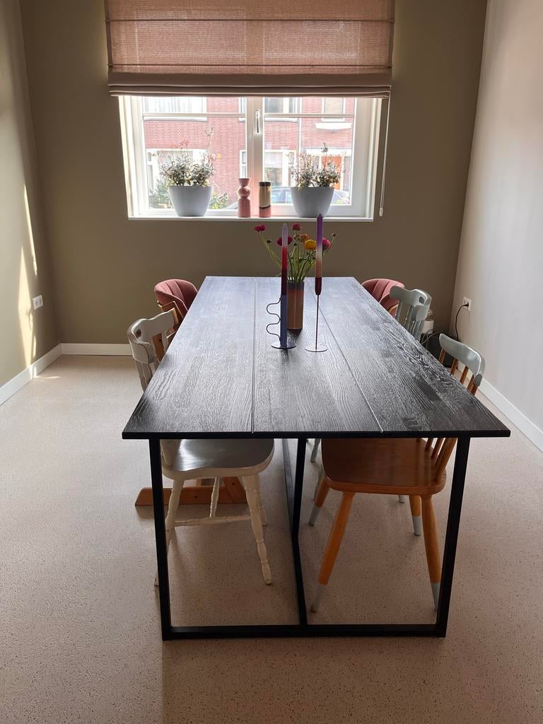 Zwarte eettafel, Huis en Inrichting, Tafels | Eettafels, Ophalen, Gebruikt, 200 cm of meer, 50 tot 100 cm