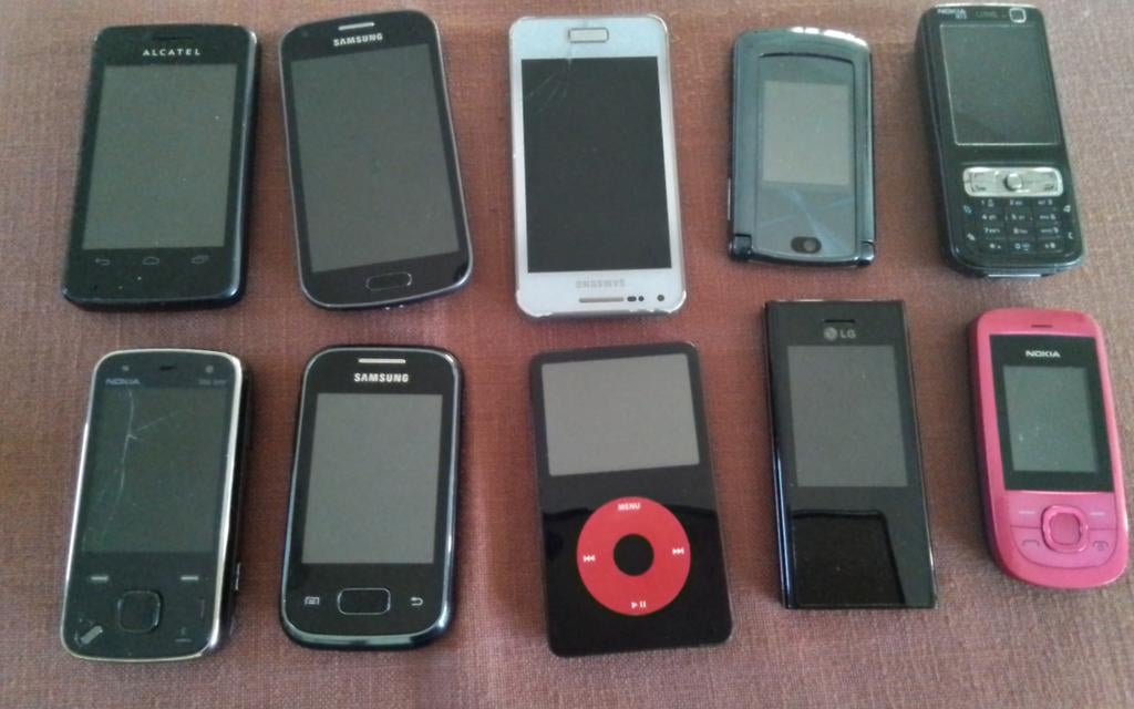 Oude mobiele telefoons - Diverse modellen, Gebruikt, Overige modellen, Ophalen of Verzenden, Minder dan 3 megapixel