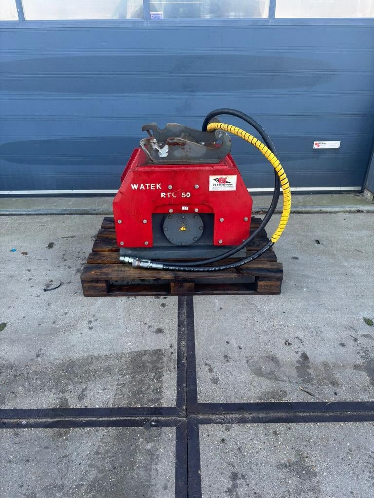 Hydraulisch trilblok (Verdichtingsplaat) CW10, Zakelijke goederen, Machines en Bouw | Kranen en Graafmachines, Ophalen of Verzenden